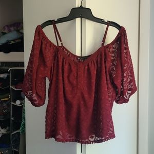 House of Harlow Top Off Shoulder Burgundy Medium